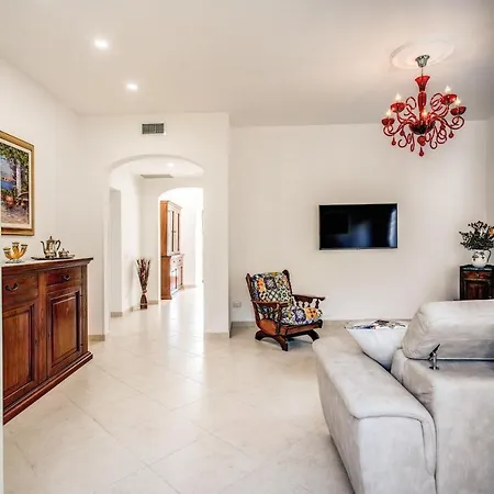 Mediterranean House Ferienhaus